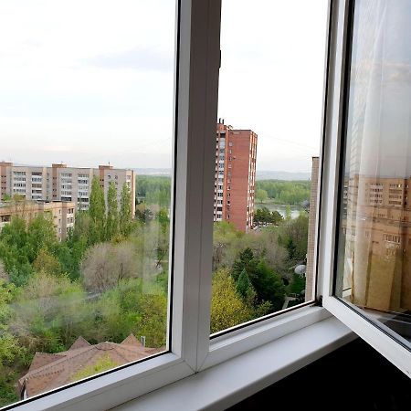 Apartment На Стрелке С Красивым Видом На Иртыш Öskemen Bagian luar foto