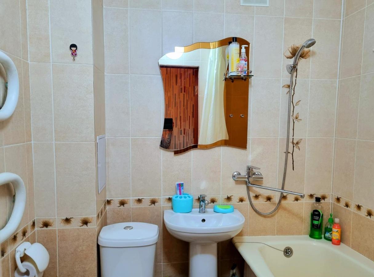 Apartment На Стрелке С Красивым Видом На Иртыш Öskemen Bagian luar foto